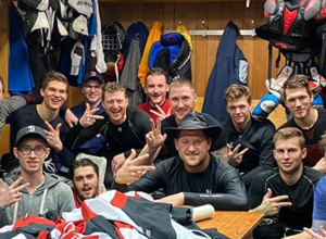 Eishockey Ausrüstung für unsere Spieler