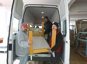 Transporter für Sozialkaufhaus