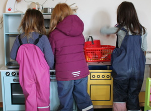 Neue Teppiche für den St. Nikolaus Kindergarten in Rheurdt