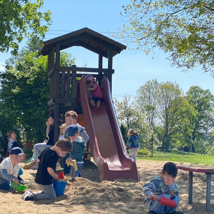 Unser Spielplatz soll größer und abenteuerlicher werden