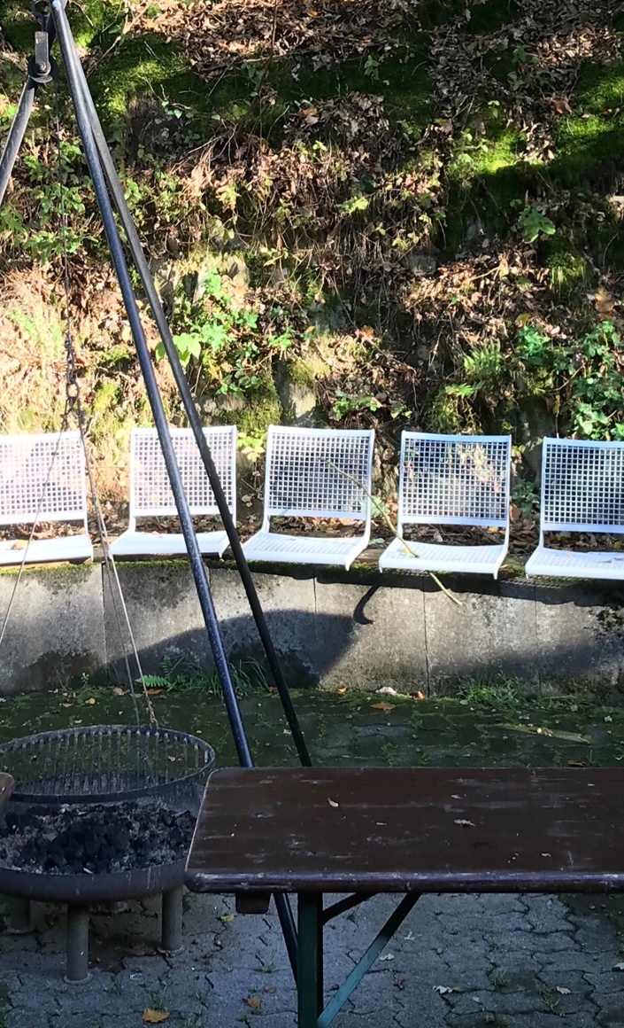 Bau einer Grillhütte für die Freilichtbühne Freudenberg