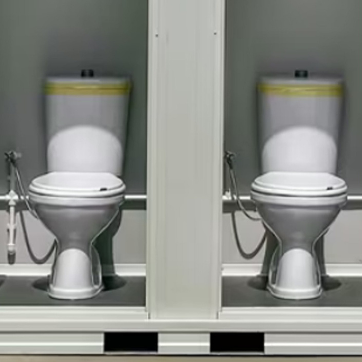 Sanitäreinrichtungen für Zuschauer & Spieler