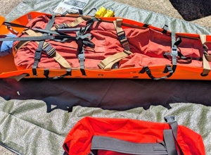 Rettungstrage für die Höhlenrettung
