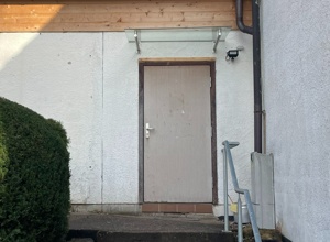 Haustüre für Pfadfinderheim - Ersatzbeschaffung