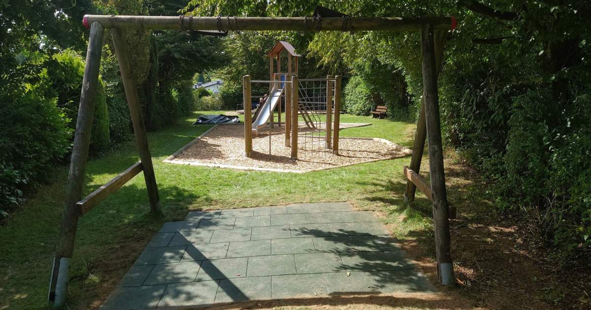 Spielplatz-Müllenbach - Viele schaffen mehr