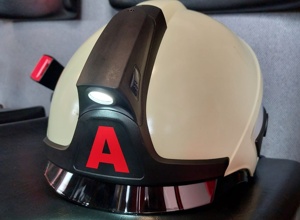 Neue Helmlampen für die Feuerwehr Reichenbach-Steegen