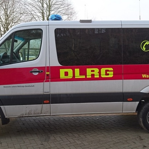Neues Einsatzfahrzeug DLRG Burgsteinfurt