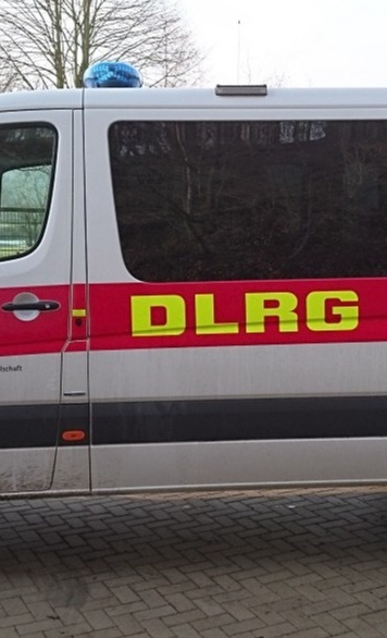 Neues Einsatzfahrzeug DLRG Burgsteinfurt
