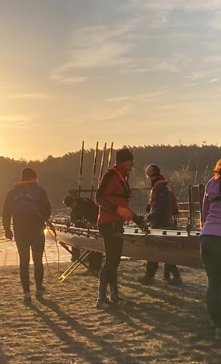 Dreier-Ruderboot für Collegia
