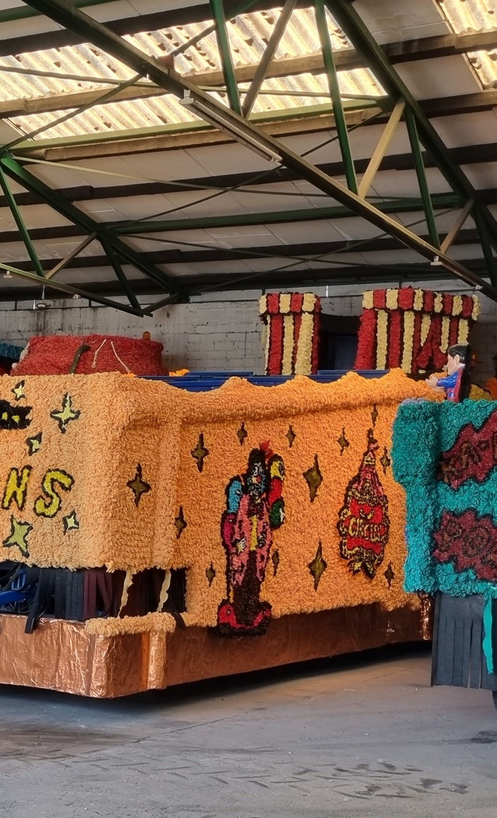 Karnevalswagen brauchen ein neues Zuhause
