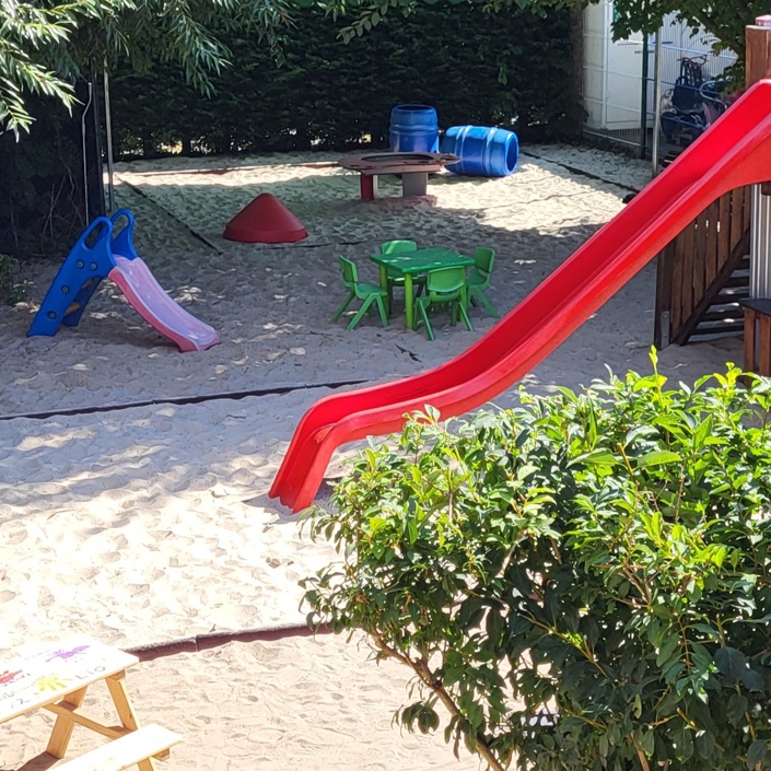 Renovierung u. Umgestaltung der Gruppenräume für die Kita Little Foot