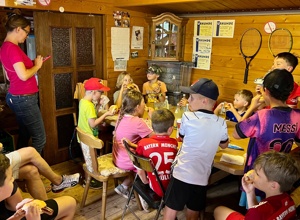 „Top-Training für starke Tennis-Kids"