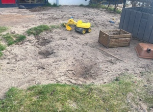 Die Krater müssen weg, ein neuer Garten für unsere Kinder.
