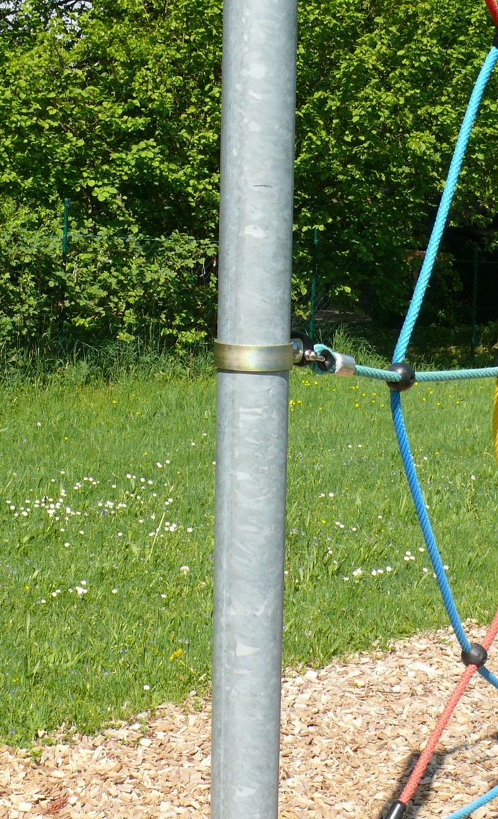 Barrierefreie Station für den WaldWissenSpielplatz Eschers