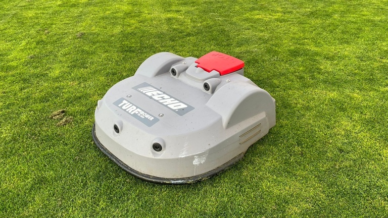 Anschaffung Mähroboter für den Jugendplatz