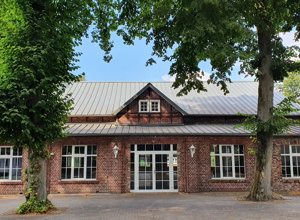 Neue Fliesen für die Schützenhalle Neuengeseke