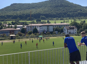 Sportplatzpflegemaßnahmen beim TSV Bad Überkingen