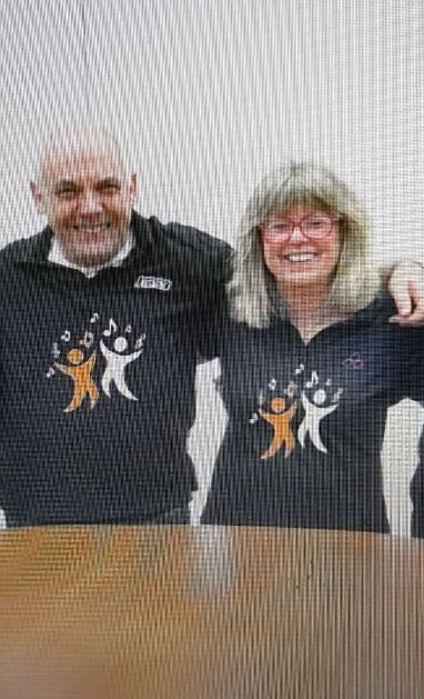 Polo Shirts für ein "WIR" Gefühl