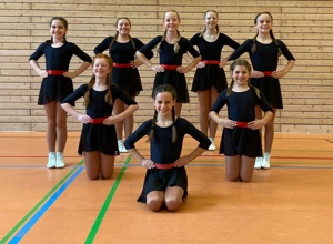 Neue Uniformen für unsere Juniorengarde