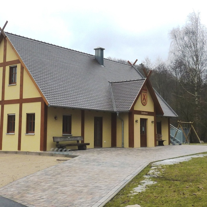 Jugendraum für das Langhaus in Obersachsen