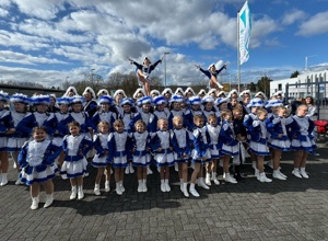 Ausstattung der Tanzgarden Grosse Selhofer KG