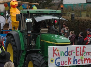 Video - Eintracht Guckheim e.V.- Erneuerung der Karnevalswagen