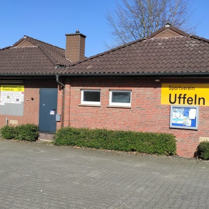 Installation einer PV-Anlage auf dem Vereinsgebäude des SV Uffeln