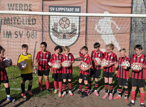 Neue Bälle für die Jugend des SV Lippstadt 08