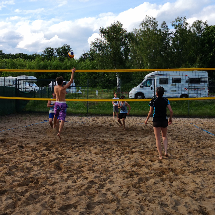 Beach-Volleyballanlage am Herthasee benötigt neuen Sand