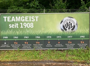 Neuer Kunstrasenbelag im Hofbachstadion - VfL Klafeld-Geisweid 08 e.V.