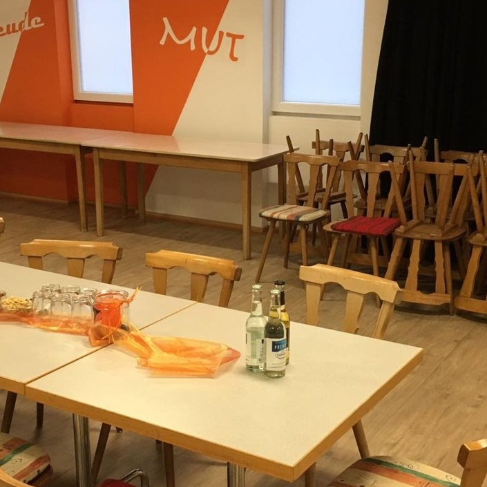 Stapelstühle für das Kolpingheim