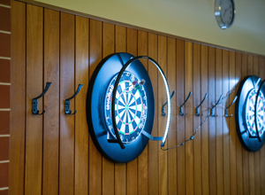 Oscheff Wildboars Umbau Dartsraum Alte Schule