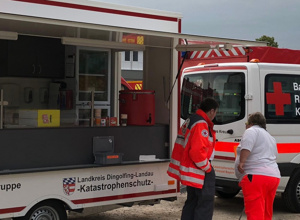 Schnell-Einsatz-Zelt für die BRK Betreuung DGF-LAN