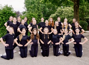 Neue Kostüme für die Tanzgruppen der KG Germania Materborn