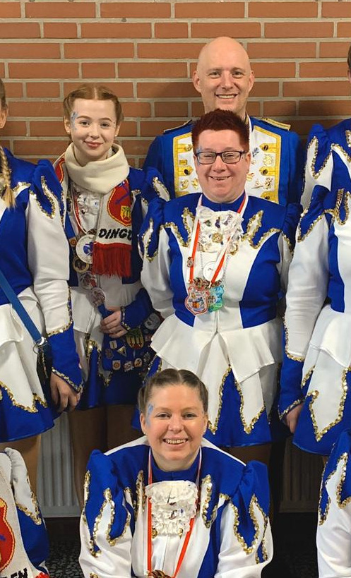 Neue Uniformen für die Prinzengarde des KCD Dingden