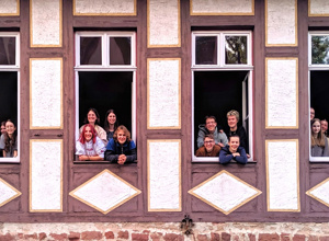 Jugendhaus Steitz: Fenster und Türen