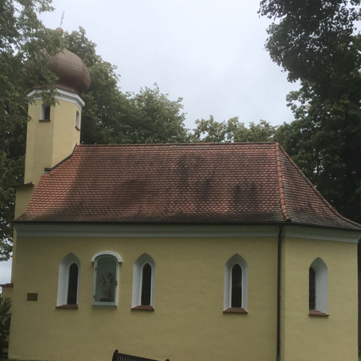 Turmkreuz, Kapelle St. Sebastian, Wallersdorf