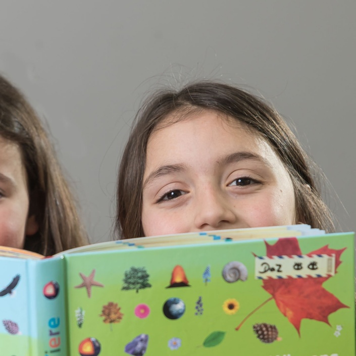 Bücherkisten für die Lesepaten