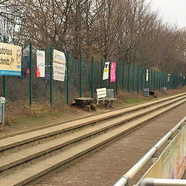 Lasst uns nicht im Regen stehen...Überdachung !