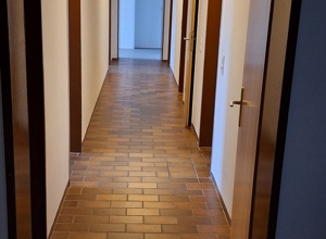 Austausch der Türblätter im Altbau des Sportheims