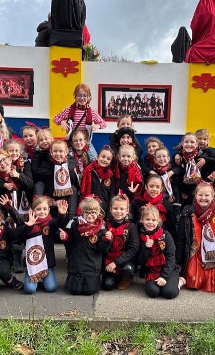 Neue Kostüme für die Kids der Purzelgarde