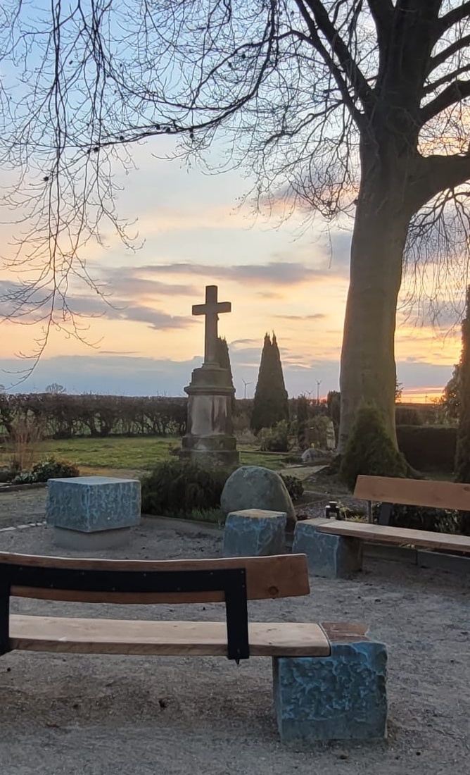 Friedhof Hattrop - Ort der Trauer und Begegnung