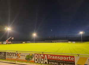 Notwendige Umrüstung auf LED-Flutlicht in Schleid