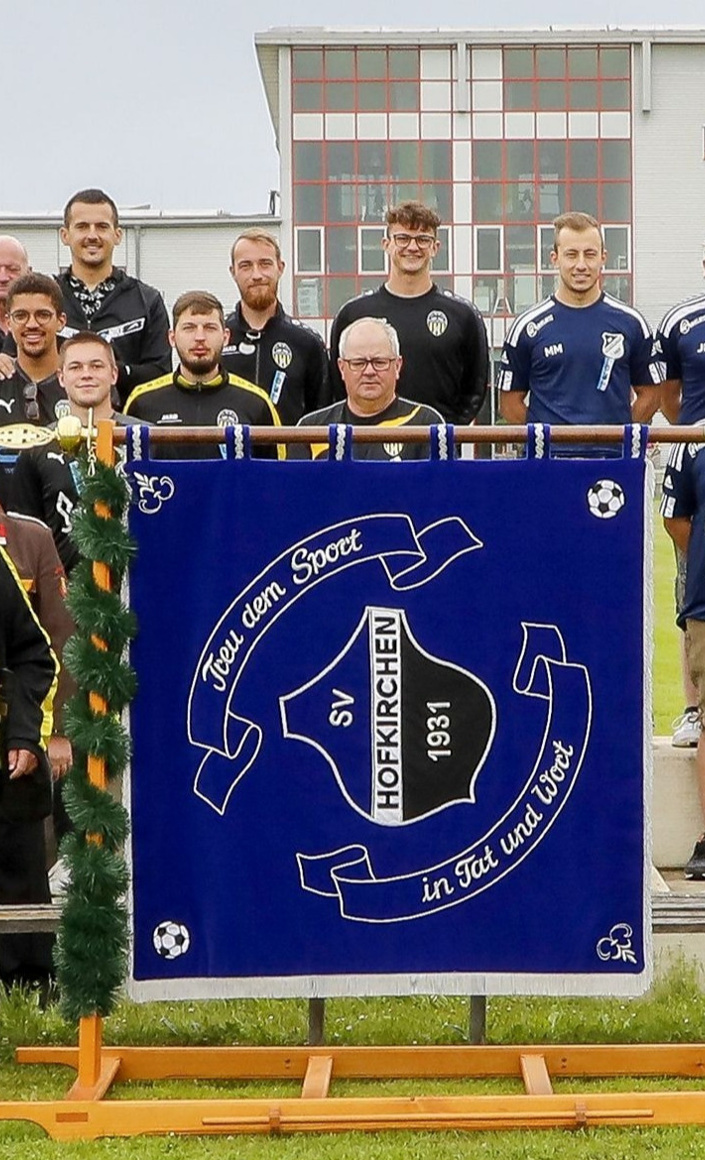 Neue Vereinskleidung SV Hofkirchen