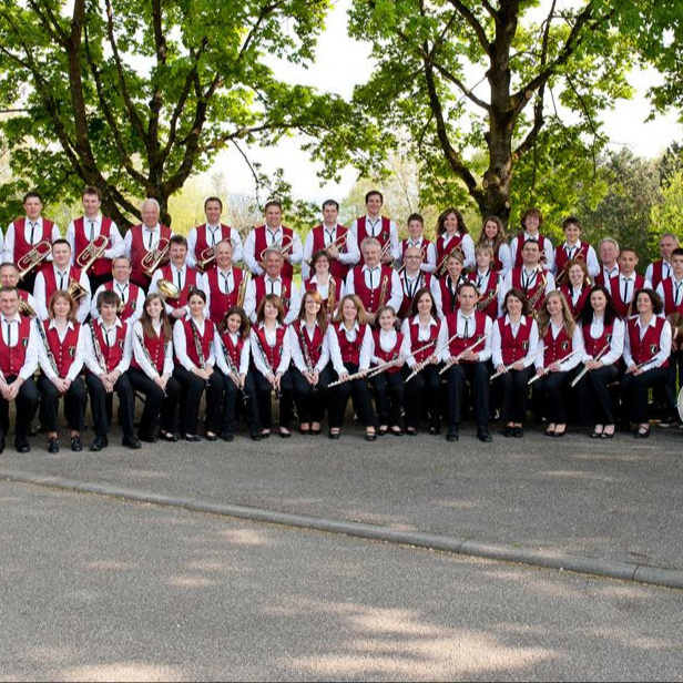 Neue Uniformen für den Musikverein Weitenung