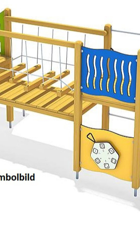 Spielgerät zum Klettern und Balancieren für den Ki