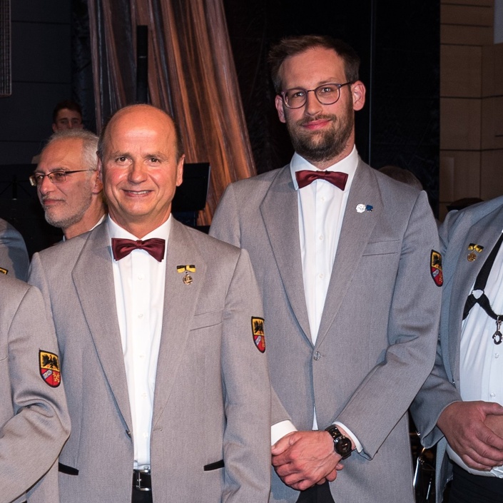 Neue Uniformen für die Stadtkapelle