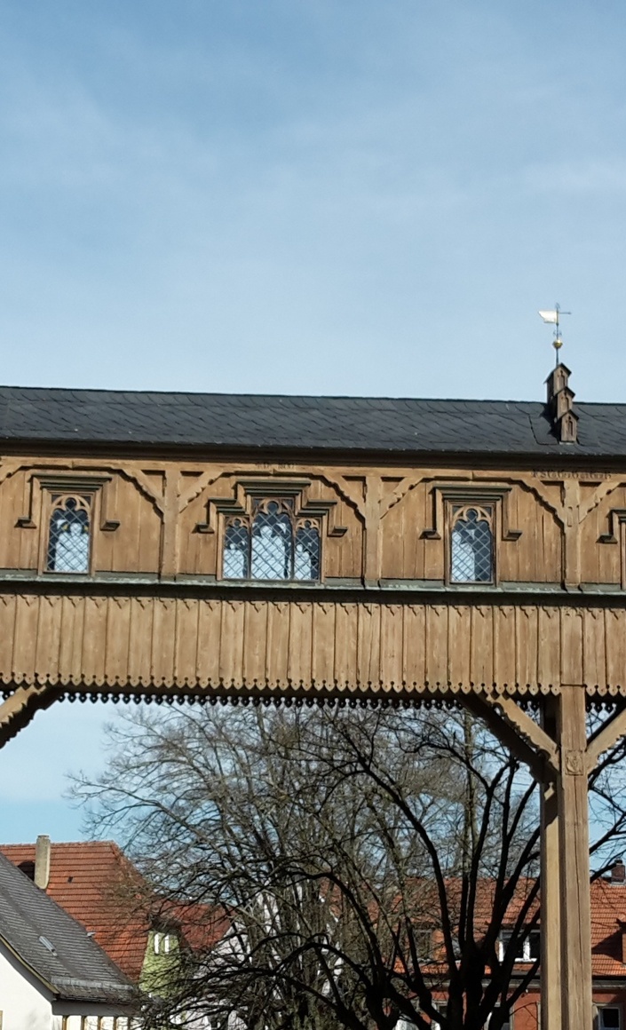 Studentische Ausstellung: Von der Trutzburg zum Mu