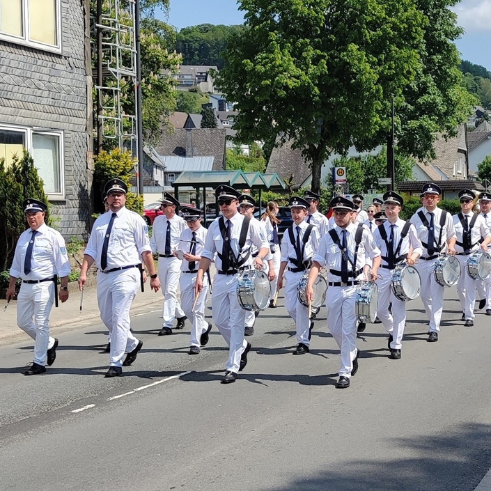 Anschaffung Uniformwesten Spielmannszug Allagen