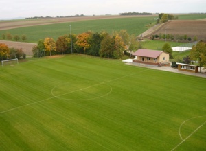 Rasenmäher für den FC Hopferstadt